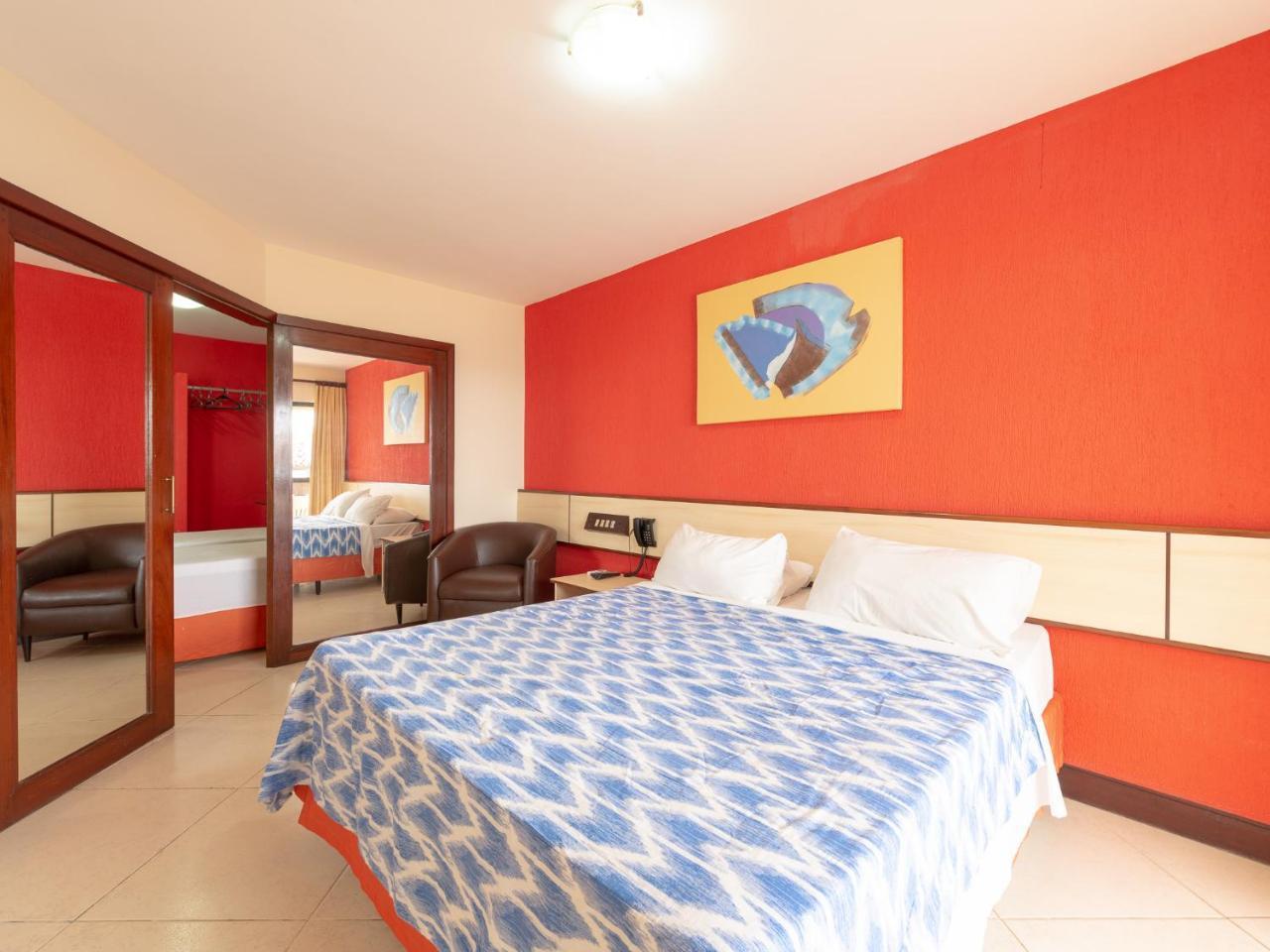 Hotel Happy Azul 3*