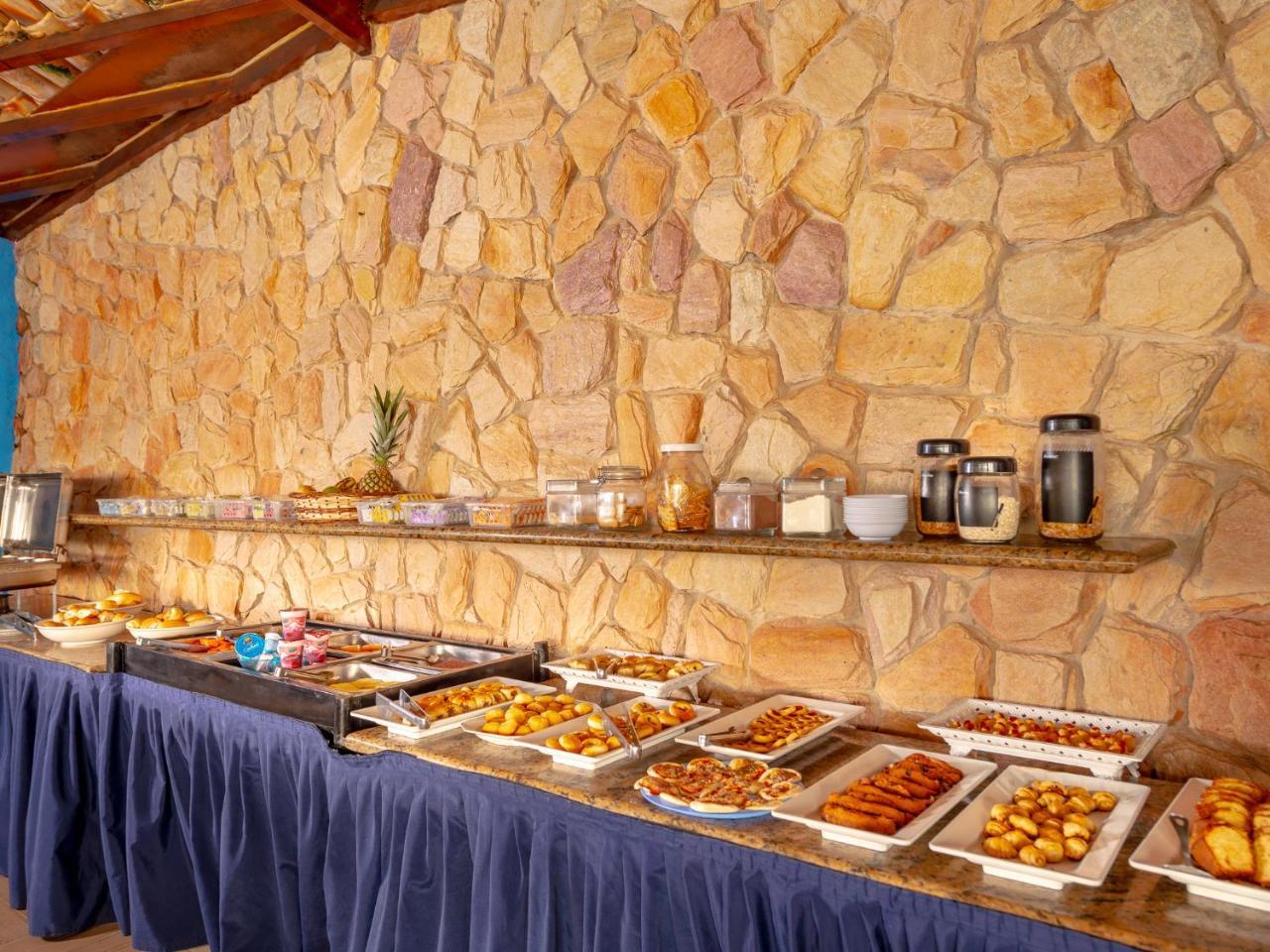 Happy Azul Hotel 3*